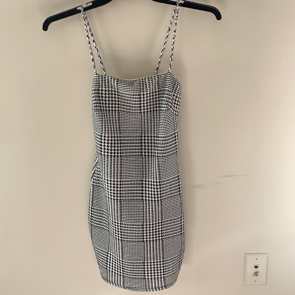 Fashion Nova Mini Dress - Picture 1 of 2